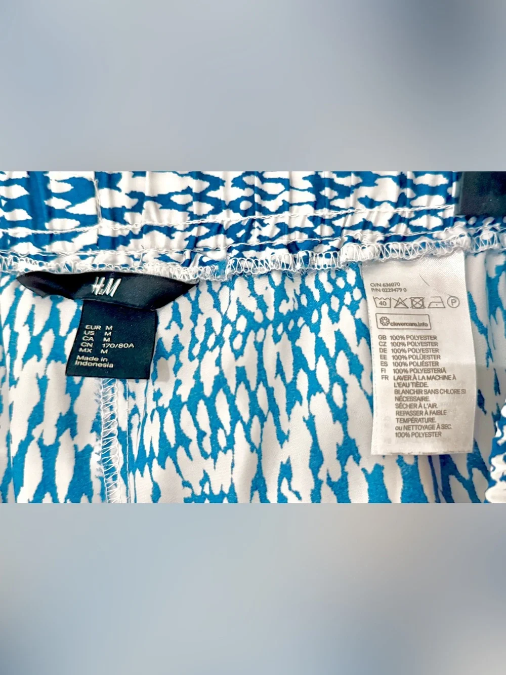 H&M Blue Patterned Women's Elastic Waist Beach Shorts